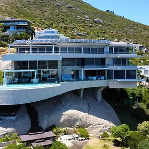 The Marvel Beach House Guest house Cape Town